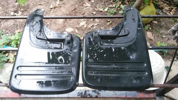 บังโคลนหลังวีโก้แชมป์ 4X4 แท้ 1 คู่