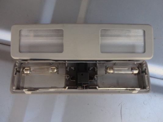 ไฟเก๋ง e39 แท้ ทั้งชุด พร้อมหลอดไฟ