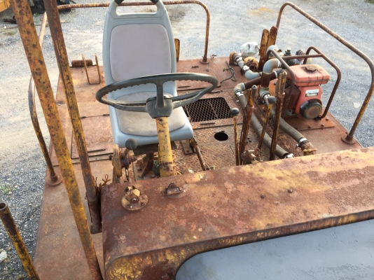 รถบดยาง 9ล้อ