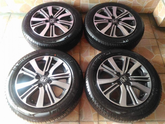 ล้อป้ายแดง New Honda City ขอบ15 พร้อมยาง Michelin Energy xm1  175 65 15 ผลิตปี 2018 ยางสดๆ ล้อสวยๆ ทั้งชุด 14900.- เทิร์นได้ ใส่ฟรี รับบัตรเครดิต ส่งทั่วไทยค่ะ