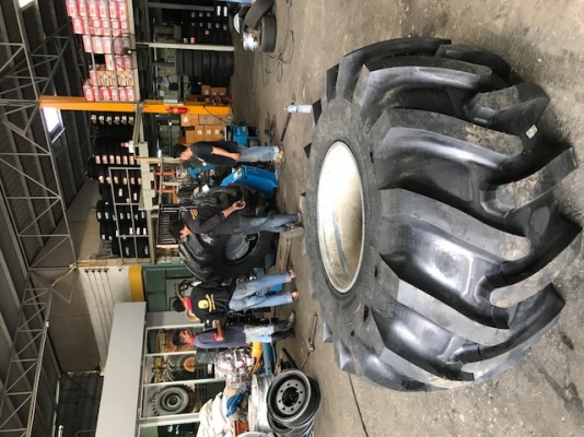 28 L 26 ยางรถรีไซร์กิ้ง