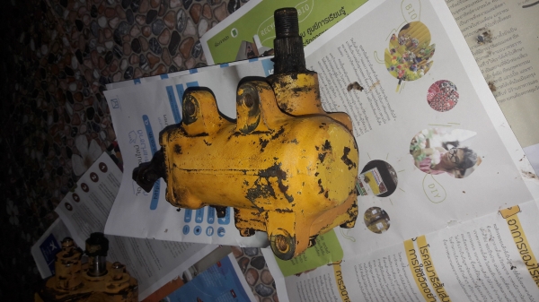 รถตัก KOMATSU 510#กระปุกพวงมาลัย+คอนโทรลพวงมาลัย รถตัก KOMATSU 510#กระปุกพวงมาลัย+คอนโทรลพวงมาลัย