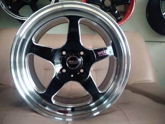 แม็กใหม่ลายเวล ขอบ 15 ราคา 8500 บาท พร้อมติดตั้ง