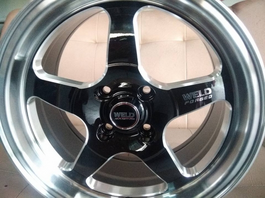 แม็กใหม่ลายเวล ขอบ 15 ราคา 8500 บาท พร้อมติดตั้ง