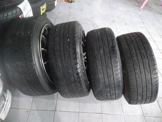 แม็กขอบ 17 กว้าง 8 ติดยางดันลอป ราคา 4000 บาท