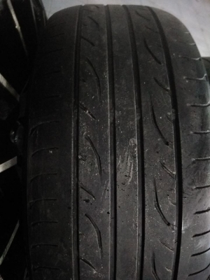 แม็กขอบ 17 กว้าง 8 ติดยางดันลอป ราคา 4000 บาท