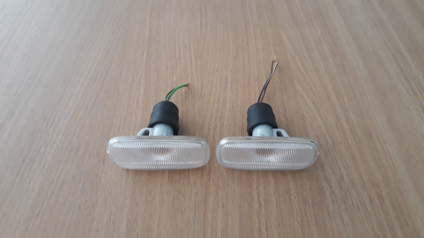 ไฟเลี้ยวแก้ม Audi A6 แท้