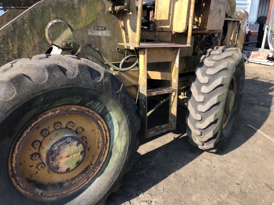 ขายรถตักเอวอ่อนKOMATSU JH30 B