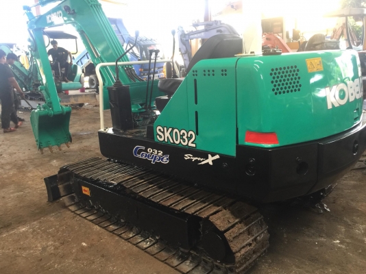 KOBELCO SK032 (ขนาดเทียบเท่าPC35) #รถเก่านอกแท้ๆ เครื่องปั้มดี เอวแน่น ช่วงล่างเต็ม ระบบไว เอกสารอินวอยครบ #ชั่วโมงการทำงานน้อย          ราคา295,000บาท(ต่อลองได้) สนใจติดต่อ 096-541-1713 วัชรัตน์ (#เจ้าของขายเองโดยตรง)