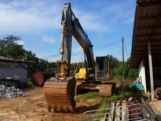 ขายรถแบคโฮ VOLVO EC210B- LC สภาพเทพบุตร สวย สด พร้อมใช้งาน เอกสารเล่มทะเบียน เหมาะสำหรับไปใส่บูมยาว ขายรถแบคโฮ VOLVO EC210B- LC สภาพเทพบุตร สวย สด พร้อมใช้งาน เอกสารเล่มทะเบียน เหมาะสำหรับไปใส่บูมยาว