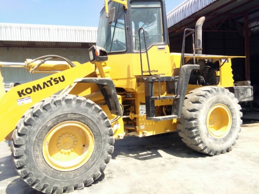 รถตักล้อยาง komatsu wa300