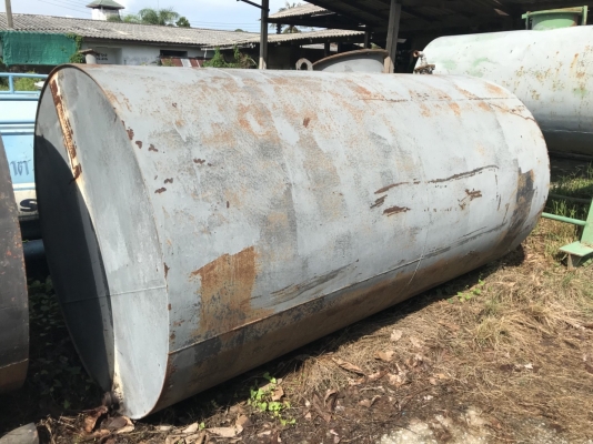 ถังน้ำขนาด ยาว 3.06 เมตร สูง 1.62 เมตร กว้าง 1.62 เมตร