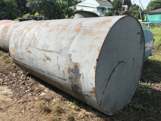 ถังน้ำขนาด ยาว 3.06 เมตร สูง 1.62 เมตร กว้าง 1.62 เมตร