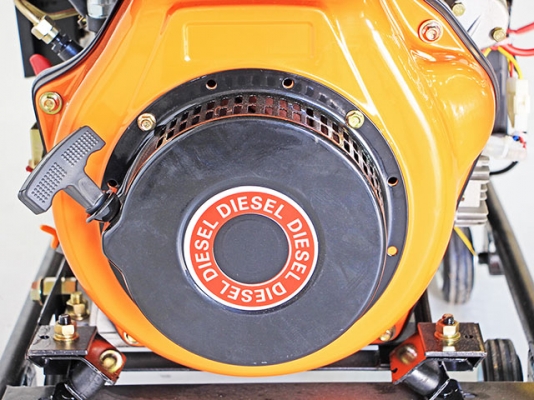 ขายตู้เชื่อมพร้อมปั่นไฟ -ขนาด5kva