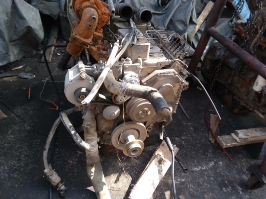ขายเครื่อง cummins 6BT // 061-782-8785