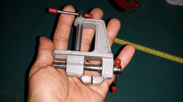 ขายปากกาขนาดจับโต๊ะจิ๋ว Made in Japan. เก่ามือสองสภาพดีสวย ขายปากกาขนาดจับโต๊ะจิ๋ว Made in Japan. เก่ามือสองสภาพดีสวย