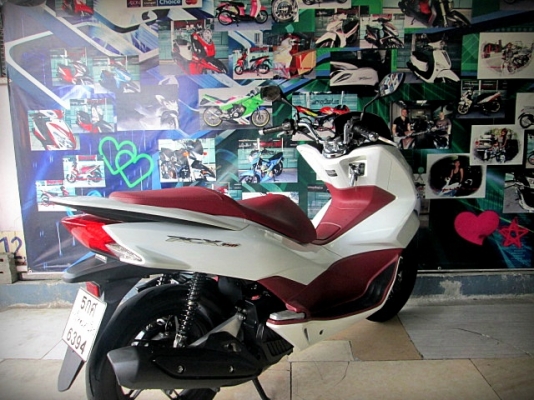 ( ผ่อนได้ ) pcx150 I led 2015 สีขาวแดง พิมนิยม สีขายดี 57900