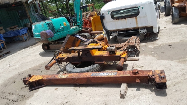 ขายถูกๆสินค้าเก่านอก TRUCK MOUNTED CRANE TADANO-TM-30Z ขนาด 3 ตัน / 3ปลอก 2 ชัก /ท้องแบน / มีตะขอ /ม