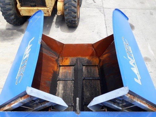 รถปูยาง SUMITOMO HA60W-5 ล้อยาง มือสองญี่ปุ่น รถปูยาง SUMITOMO HA60W-5 ล้อยาง มือสองญี่ปุ่น