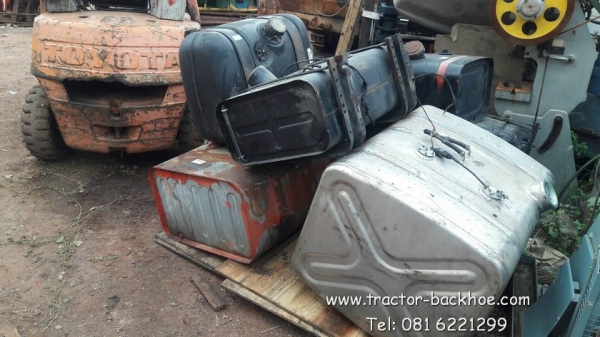 ขาย ถังน้ำมัน จำนวนมาก ขนาดตั้งแต่ 50 - 300 ลิตร เก่าญี่ปุ่น มีทั้งแบบเหล็กและถังอลูมิเนียม ขาย ถังน้ำมัน จำนวนมาก ขนาดตั้งแต่ 50 - 300 ลิตร เก่าญี่ปุ่น มีทั้งแบบเหล็กและถังอลูมิเนียม