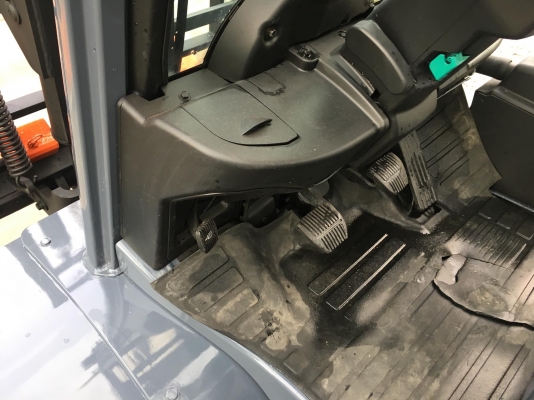 ขายรถตักยางพาราตักยางก้อนยางถ้วยตักขี้ยาง