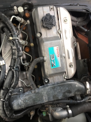 ขายรถตักยางพาราตักยางก้อนยางถ้วยตักขี้ยาง