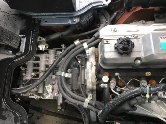 ขายรถตักยางพาราตักยางก้อนยางถ้วยตักขี้ยาง