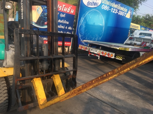 ขายรถตักยางพาราตักทะลายปาล์มตักยางก้อนยางถ้วยและตักขี้ยาง