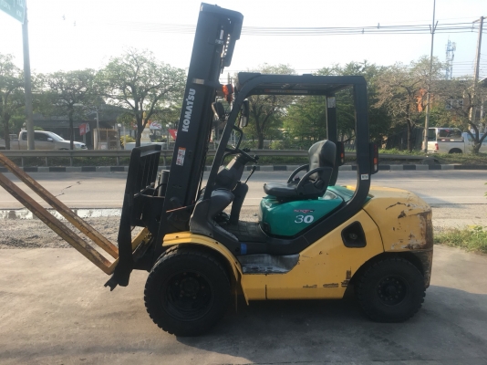 ขายรถตักยางพาราตักทะลายปาล์มตักยางก้อนยางถ้วยและตักขี้ยาง