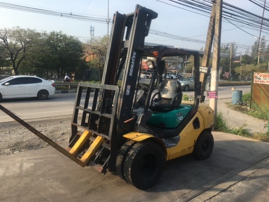 ขายรถตักยางพาราตักทะลายปาล์มตักยางก้อนยางถ้วยและตักขี้ยาง