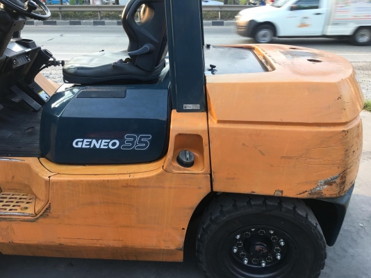 ขายรถหนีบก้อนอัดแบนสำหรับงานร้านขายของเก่าที่อัดก้อนแบน ขายรถหนีบก้อนอัดแบนสำหรับงานร้านขายของเก่าที่อัดก้อนแบน