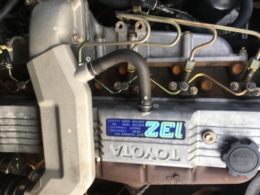 ขายรถหนีบก้อนอัดแบนสำหรับงานร้านขายของเก่าที่อัดก้อนแบน ขายรถหนีบก้อนอัดแบนสำหรับงานร้านขายของเก่าที่อัดก้อนแบน