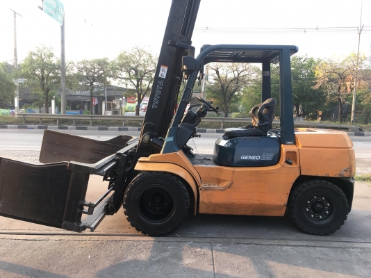 ขายรถหนีบก้อนอัดแบนสำหรับงานร้านขายของเก่าที่อัดก้อนแบน ขายรถหนีบก้อนอัดแบนสำหรับงานร้านขายของเก่าที่อัดก้อนแบน