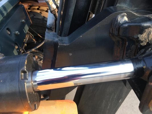 ขายรถหนีบก้อนอัดแบนสำหรับงานร้านขายของเก่าที่อัดก้อนแบน ขายรถหนีบก้อนอัดแบนสำหรับงานร้านขายของเก่าที่อัดก้อนแบน