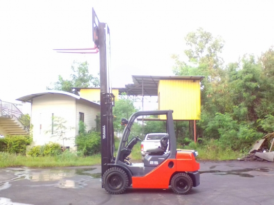 ขายรถโฟร์คลิฟท์TOYOTA8FD25 ดีเซล เสา 4เมตร งาสไลด์ซ้าย-ขวา ขายรถโฟร์คลิฟท์TOYOTA8FD25 ดีเซล เสา 4เมตร งาสไลด์ซ้าย-ขวา