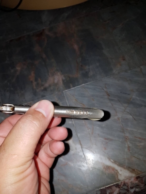 ขายคีมล๊อคตัวซี VISE-GRIP รุ่น6 sp