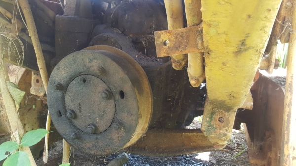 ขายตามสภาพ รถเกรด MITSUBISHI LG-2 รถจอดไว้นานแล้ว เอกสารใบซื้อขาย ราคาต่อรองได้ครับ