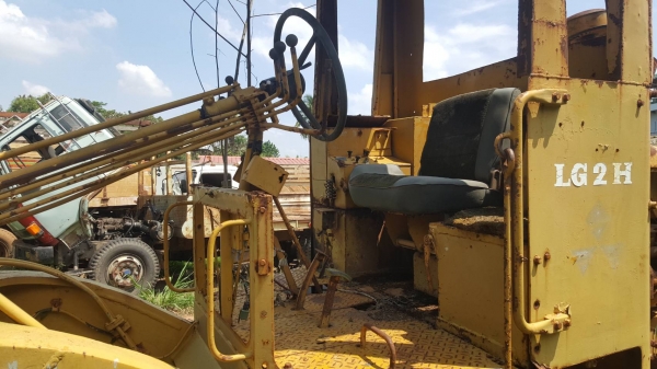 ขายตามสภาพ รถเกรด MITSUBISHI LG-2 รถจอดไว้นานแล้ว เอกสารใบซื้อขาย ราคาต่อรองได้ครับ