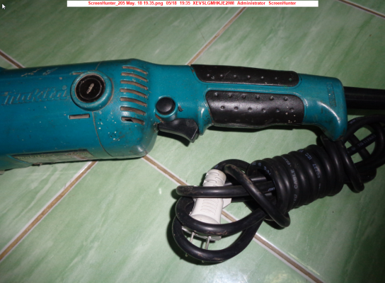 ขายเครื่องเจียรไฟฟ้า 5 นิ้ว 1050 วัตต์ Makita รุ่น GA5020