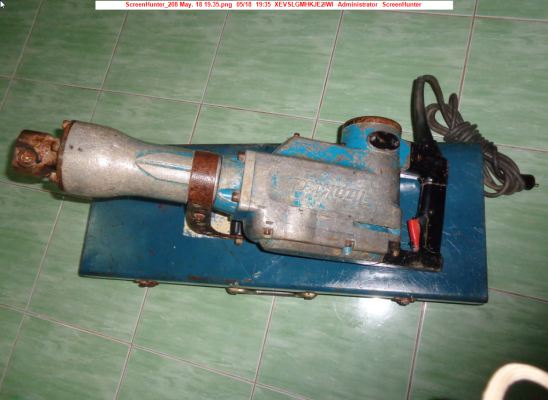 ขายเครื่องสกัดคอนกรีต(สกัดไฟฟ้า) 1510 วัตต์ Makita รุ่น HM1306