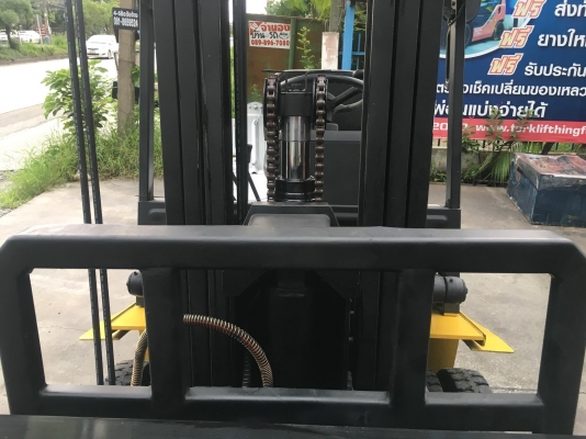 ขายรถตักยางพาราตักยางก้อนถ้วยตักเศษยางขี้ยาง