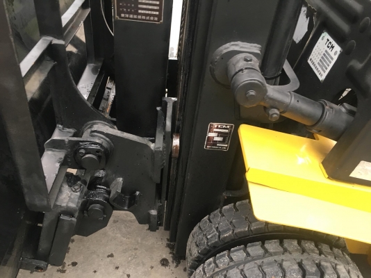 ขายรถตักยางพาราตักยางก้อนถ้วยตักเศษยางขี้ยาง