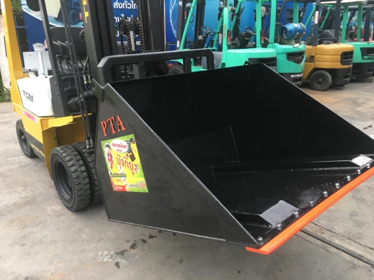 ขายรถตักยางพาราตักยางก้อนถ้วยตักเศษยางขี้ยาง