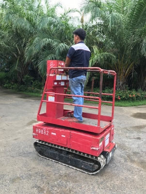 ขายรถกระเช้า AICHI ไฟฟ้า สูง4เมตร รับน้ำหนักได้200โล สวยเดิมจากญี่ปุ่นยังไม่เคยใช้ในไทย 58,000เท่านั้น