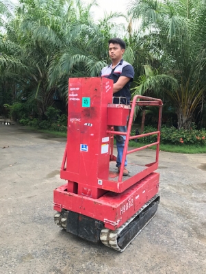 ขายรถกระเช้า AICHI ไฟฟ้า สูง4เมตร รับน้ำหนักได้200โล สวยเดิมจากญี่ปุ่นยังไม่เคยใช้ในไทย 58,000เท่านั้น