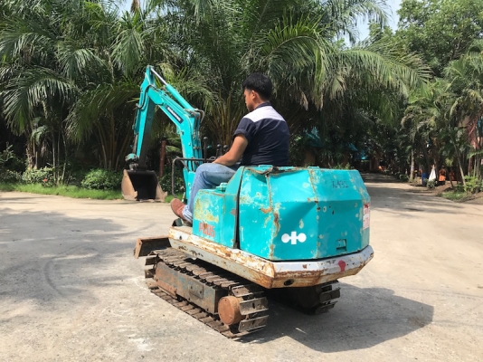 ขายแบคโฮKOMATSU PC05 เครื่อง3สูบ(ขนขึ้นกระบะได้) เดิมจากญี่ปุ่น ทำงานสมบูรณ์ทุกระบบ รับรองไม่ผิดหวัง 115,000 เท่านั้น!!