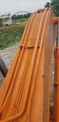 HITACHI EX200-1 Used Crawler Excavator With Original Pump Medium Condition For sale.