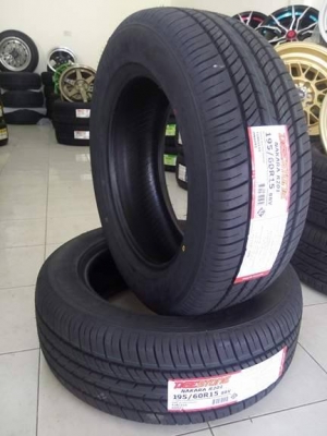 ยางใหม่ดีสโตน 195 60 15 ปี 18 ราคา 4 เส้น 5200 บาท พร้อมติดตั้ง