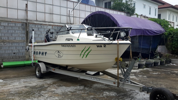 ขายเรือbyliner thophy 1802เครื่องmecury115แรง ขายเรือbyliner thophy 1802เครื่องmecury115แรง