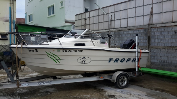 ขายเรือbyliner thophy 1802เครื่องmecury115แรง ขายเรือbyliner thophy 1802เครื่องmecury115แรง